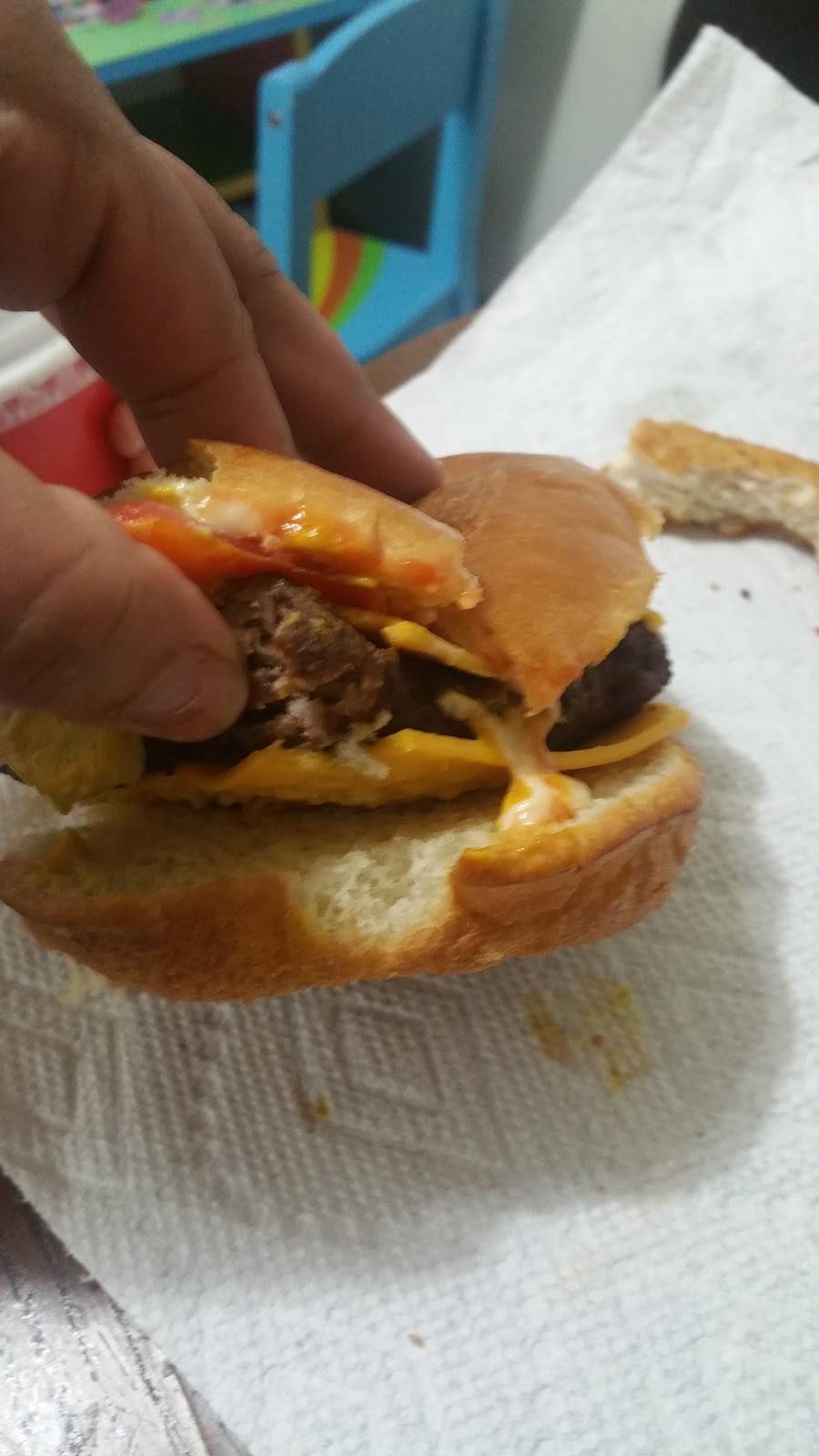 Wendys | restaurant | 1335 Molalla Ave, Oregon City, OR 97045, USA | 5036579165 OR +1 503-657-9165