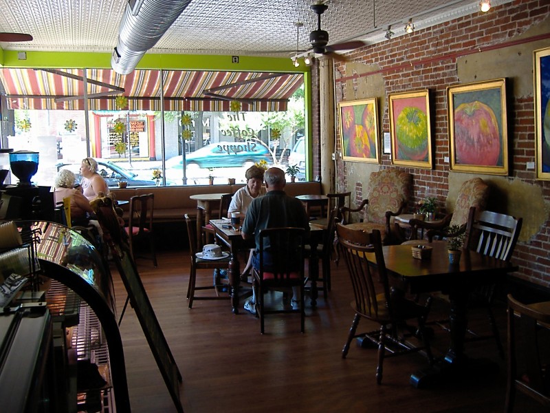 The Coffee Shoppe | cafe | 300 High St, Portsmouth, VA 23704, USA | 7573919191 OR +1 757-391-9191