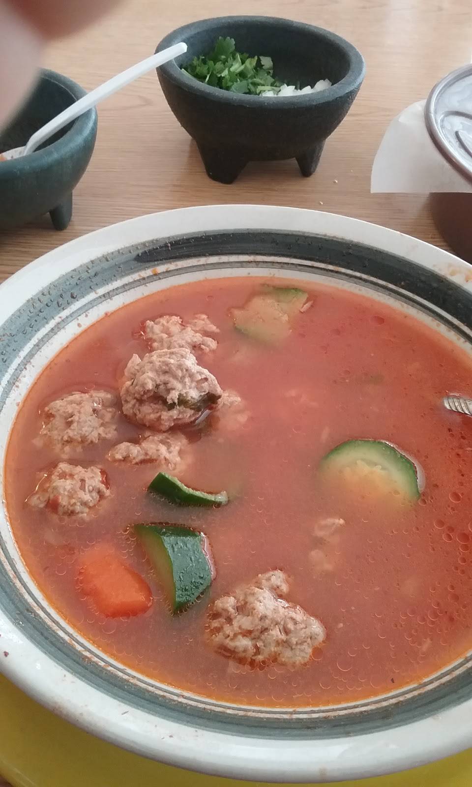 Asadas Mexican Restaurant | restaurant | 2250 E Springville Ave, Porterville, CA 93257, USA | 5597842484 OR +1 559-784-2484