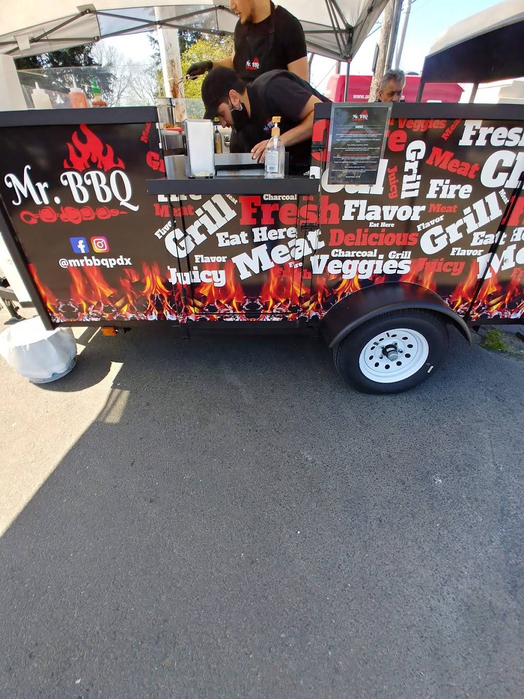 Mr. BBQ | restaurant | 8218 SE Holgate Blvd, Portland, OR 97266, USA | 9713259766 OR +1 971-325-9766