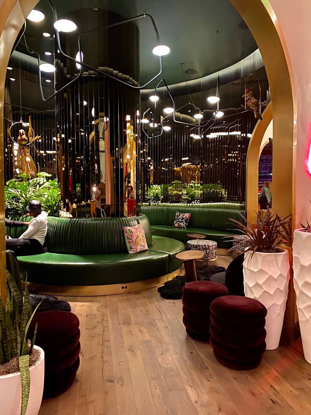 Commons Club | restaurant | 1415 Turtle Creek Blvd, Dallas, TX 75207, USA | 4694367150 OR +1 469-436-7150