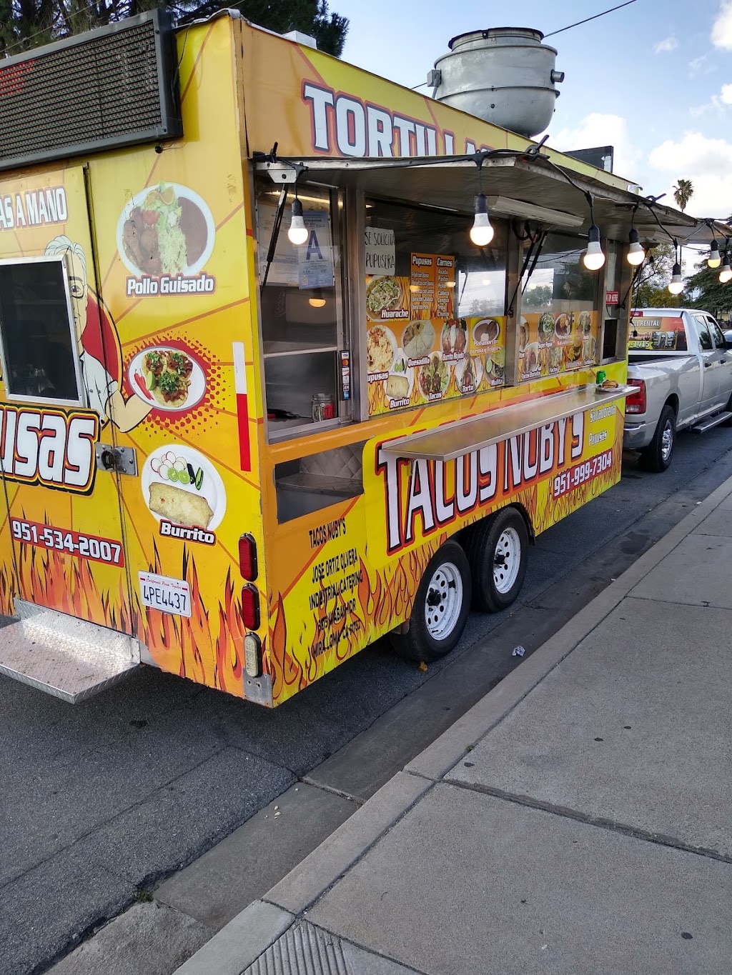 TACOS NUBYS | restaurant | 302 W Ramona Dr, Rialto, CA 92376, USA | 9515342007 OR +1 951-534-2007