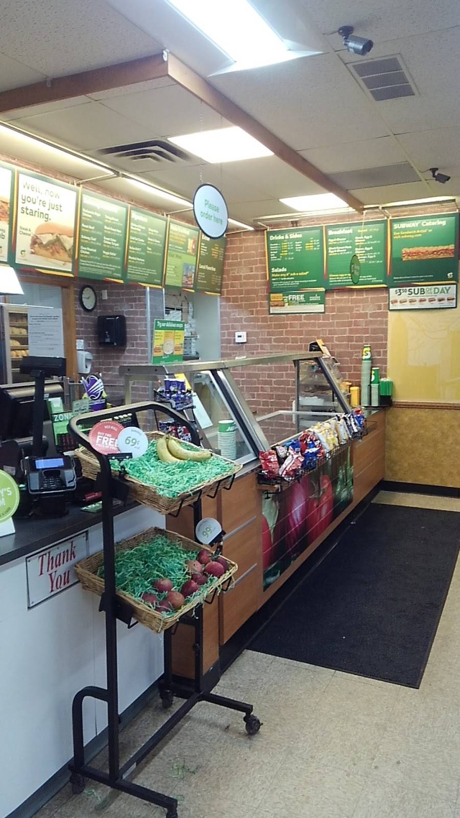 Subway | restaurant | 1203 Jordan Lake St, Lake Odessa, MI 48849, USA | 6163747222 OR +1 616-374-7222