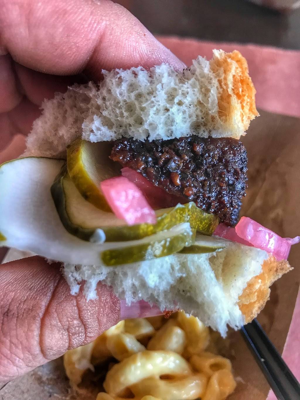 Rosies BBQ and Grillery | restaurant | 8930 Corbin Ave, Northridge, CA 91324, USA | 8183493055 OR +1 818-349-3055