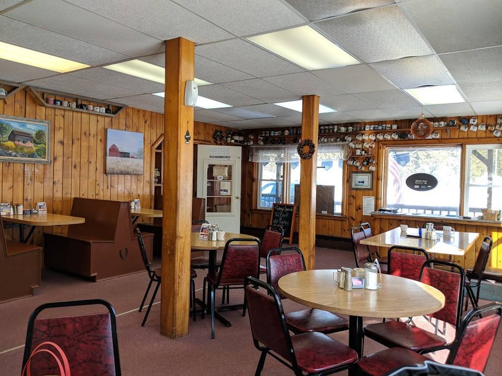 Country Girl Diner | restaurant | W11617 US-2, Naubinway, MI 49762, USA | 9064776359 OR +1 906-477-6359