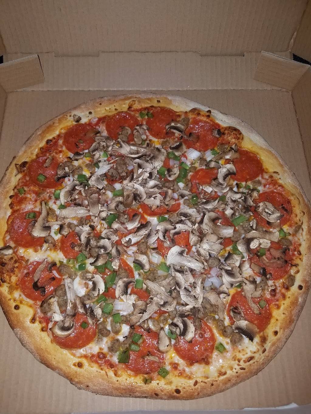 Home Run Pizza | restaurant | 718 W Jefferson Blvd, Dallas, TX 75208, USA | 2149469761 OR +1 214-946-9761