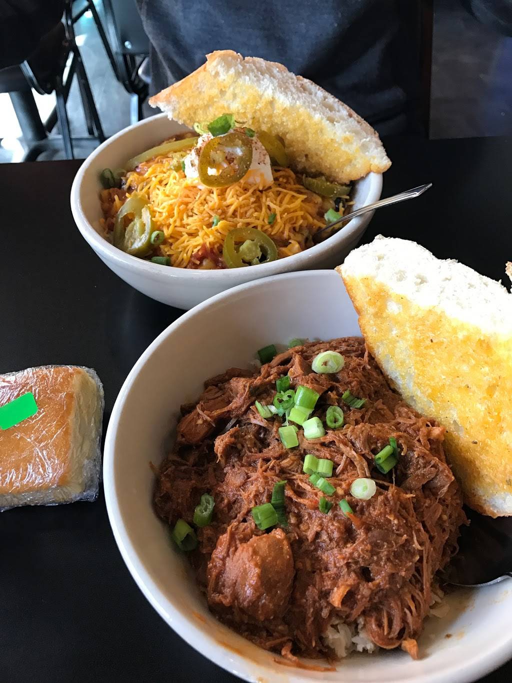 J Gumbos | restaurant | 700 S Gregory St D, Urbana, IL 61801, USA | 2173374840 OR +1 217-337-4840