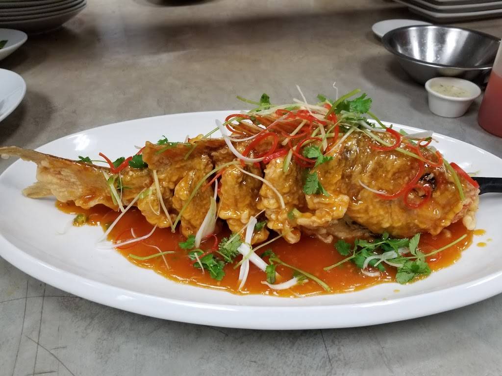 888 Chinese Restaurant | restaurant | 4567 Garth Rd #400, Baytown, TX 77521, USA | 2814288899 OR +1 281-428-8899