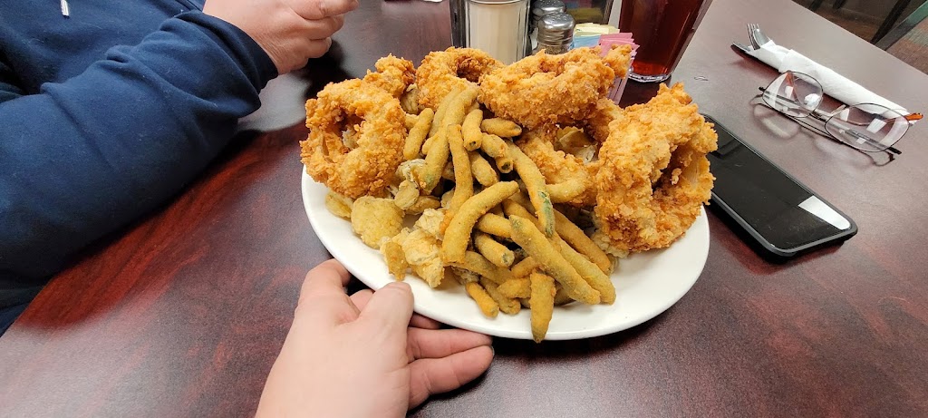 Cedars Restaurant & Pub | restaurant | 501 S Harrah Rd Suite 109, Harrah, OK 73045, USA | 4053096002 OR +1 405-309-6002