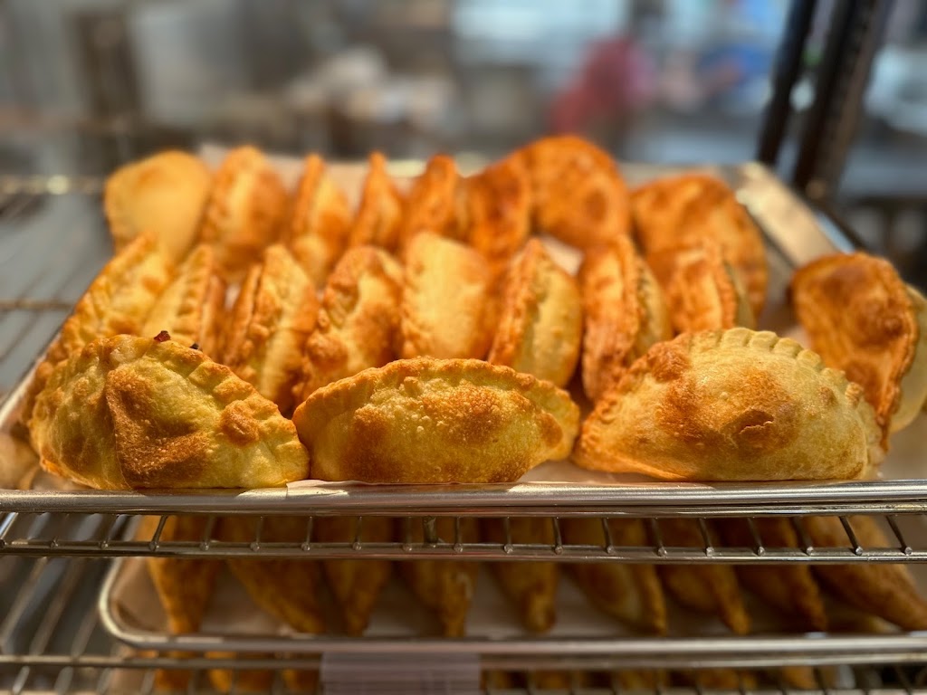 Abby’s Empanadas | restaurant | 8018 Elliott Bridge Rd, Spring Lake, NC 28390, USA | 9108354004 OR +1 910-835-4004