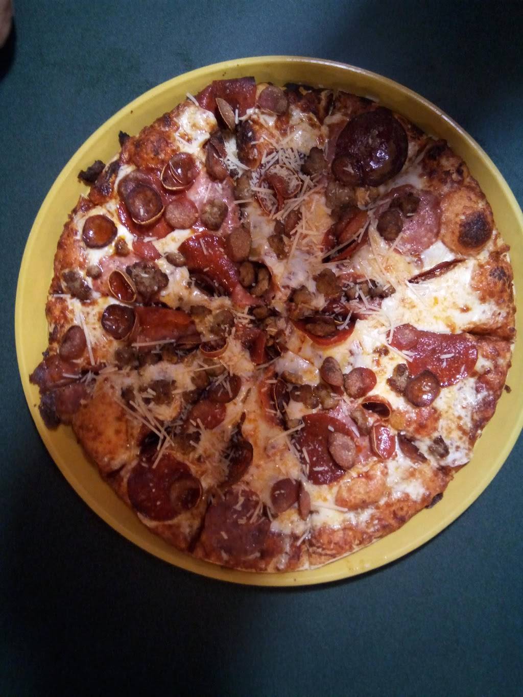 Round Table Pizza | meal delivery | 15255 E 14th St, San Leandro, CA 94578, USA | 5102783002 OR +1 510-278-3002
