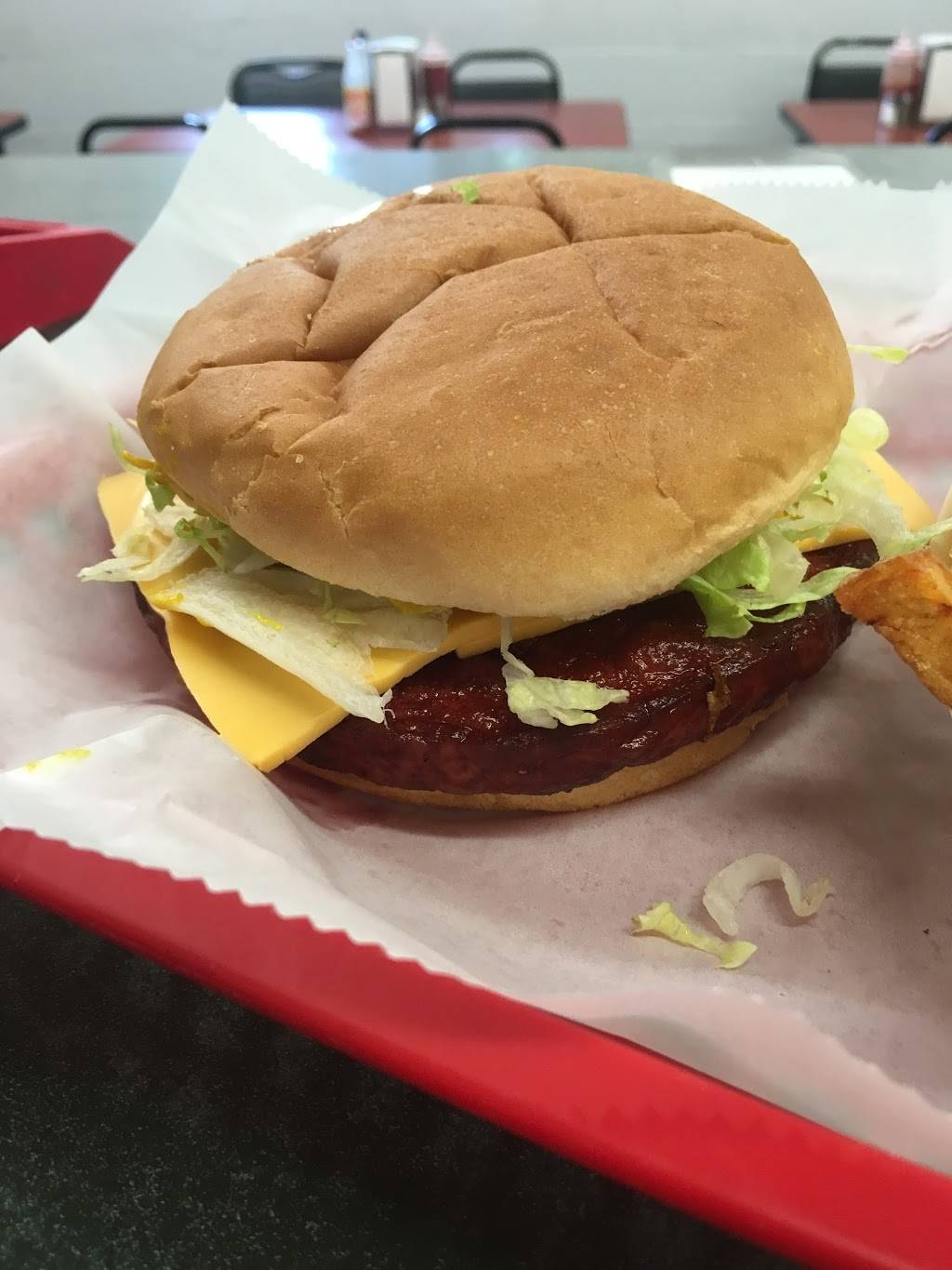 The Hot Dog Cafe | restaurant | 605 Spartanburg Hwy, Lyman, SC 29385, USA | 8644393647 OR +1 864-439-3647