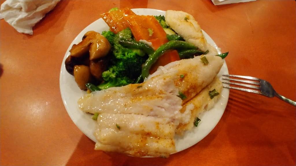 Cafe East Chinese Buffet | restaurant | 260 1st St E, Humble, TX 77338, USA | 2815480082 OR +1 281-548-0082