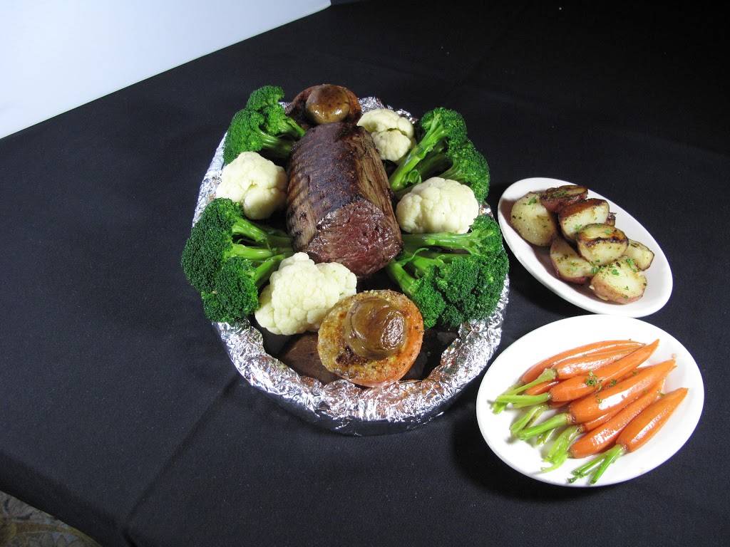 Mr. Pauls Chop House | restaurant | 29850 Groesbeck Hwy, Roseville, MI 48066, USA | 5867777770 OR +1 586-777-7770