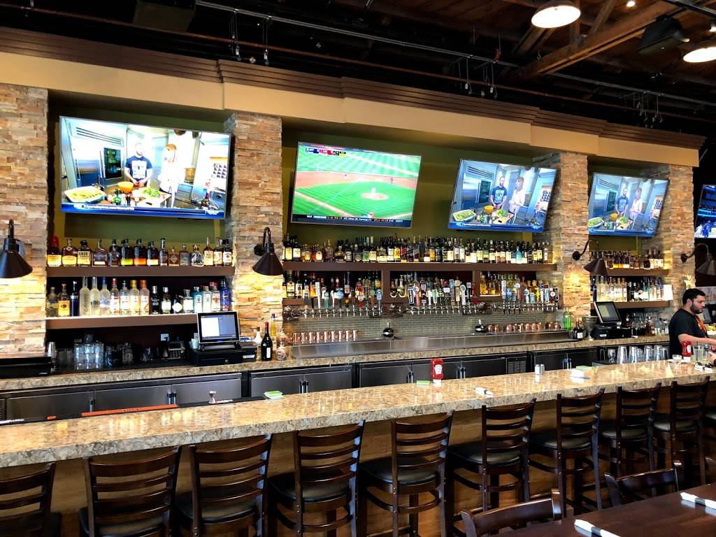 Sneakers American Grill | restaurant | 650 Laurel St, San Carlos, CA 94070, USA | 6508020177 OR +1 650-802-0177