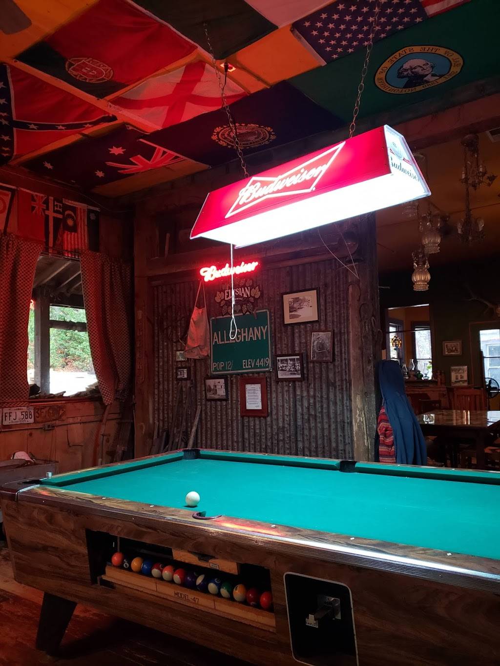 Caseys Place | restaurant | 234 Main St, Alleghany, CA 95910, USA | 5302879809 OR +1 530-287-9809