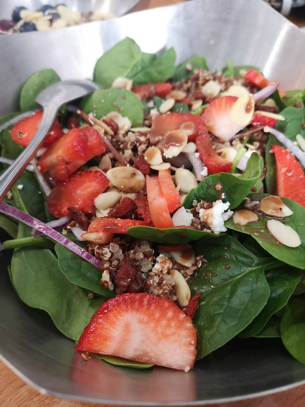 Vitality Bowls Irvine | restaurant | 4515 Campus Dr Ste A, Irvine, CA 92612, USA | 9497372082 OR +1 949-737-2082