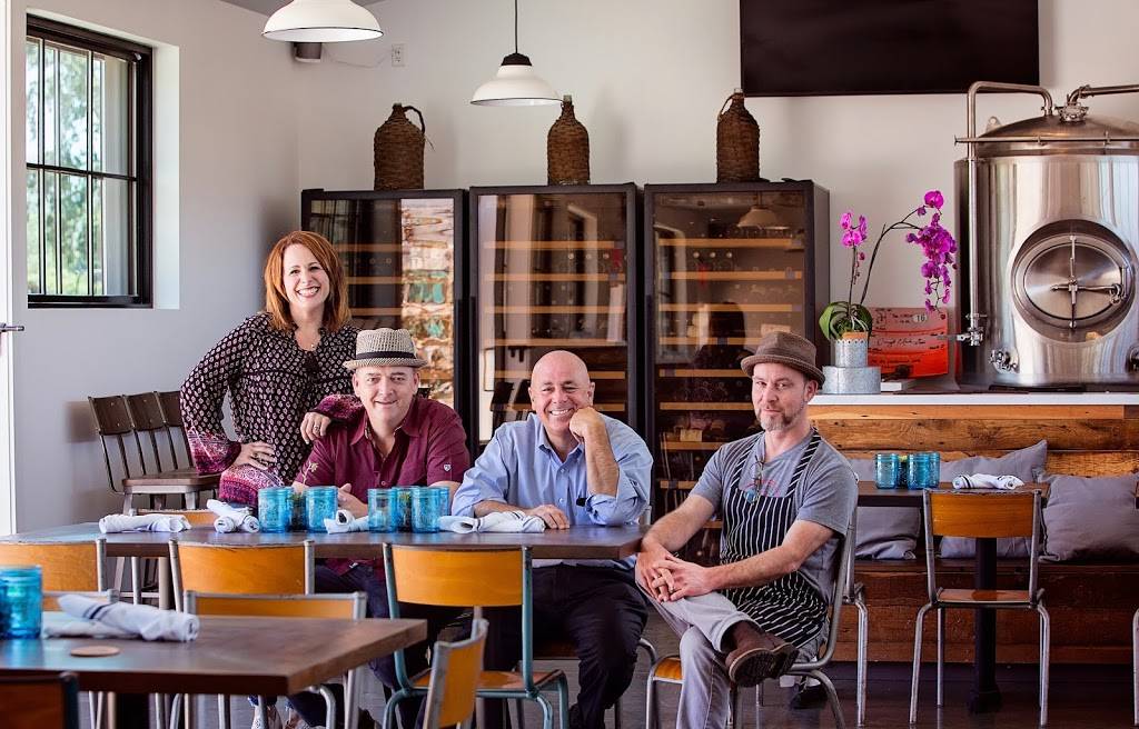 TIPS Roadside | restaurant | 8445 Sonoma Hwy, Kenwood, CA 95452, USA | 7075090078 OR +1 707-509-0078