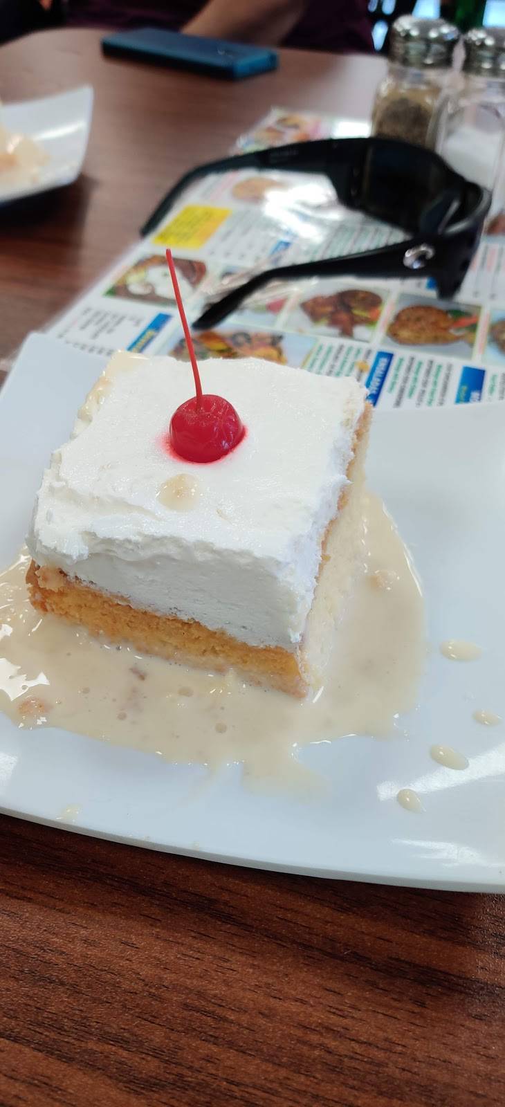 Rice & Beans Restaurant | restaurant | 319 S 17th St, Harrisburg, PA 17104, USA | 7176957979 OR +1 717-695-7979