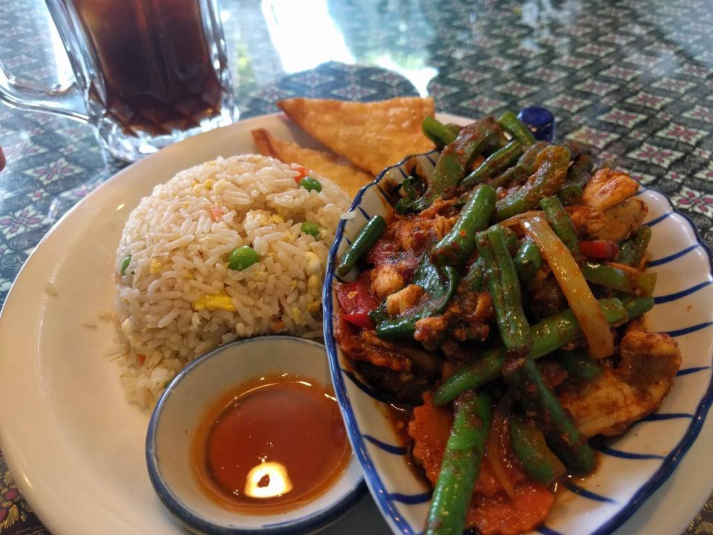 Siam Smile Thai Cuisine | restaurant | 1907 W Magnolia Blvd, Burbank, CA 91506, USA | 8185585051 OR +1 818-558-5051