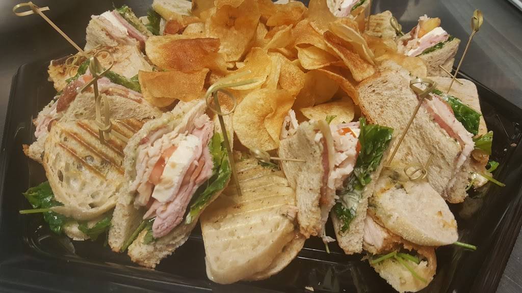 Table 24 | restaurant | 24 Circle Way St, Lake Jackson, TX 77566, USA | 9792920060 OR +1 979-292-0060