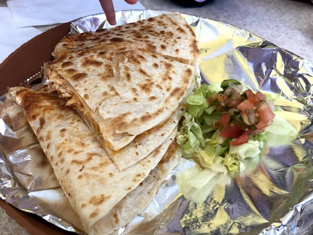 Más amigos | restaurant | 705 N Neil St, Champaign, IL 61822, USA | 2176070499 OR +1 217-607-0499