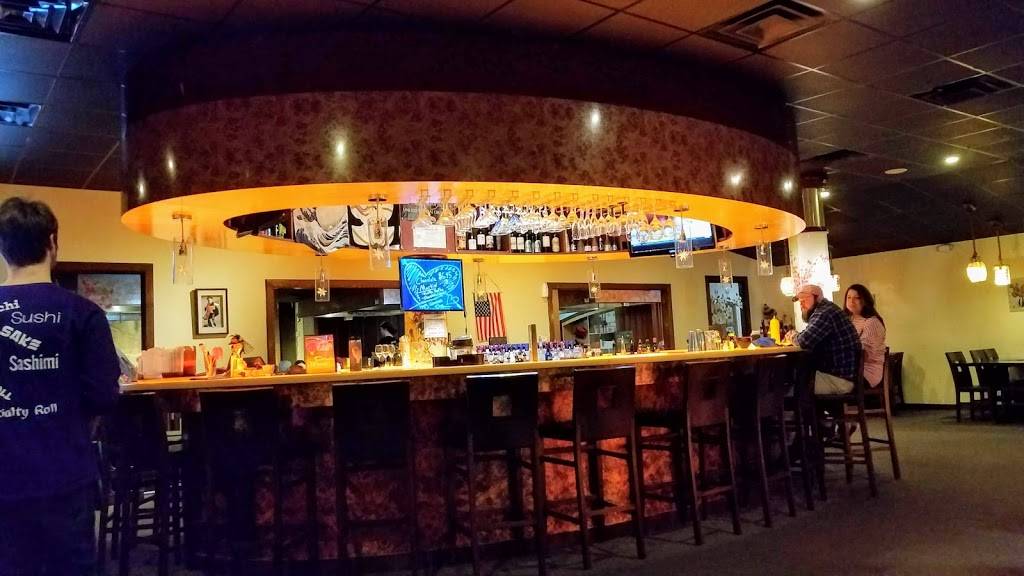 Umi Japanese Steakhouse | restaurant | 201 Cox Creek Pkwy, Florence, AL 35630, USA | 2567186868 OR +1 256-718-6868