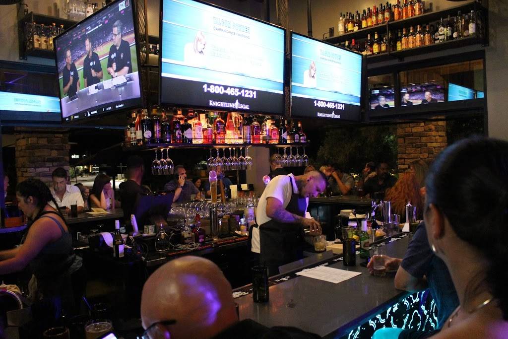 St Amand Kitchen & Cocktails | restaurant | 3990 S Alma School Rd, Chandler, AZ 85248, USA | 4807825550 OR +1 480-782-5550