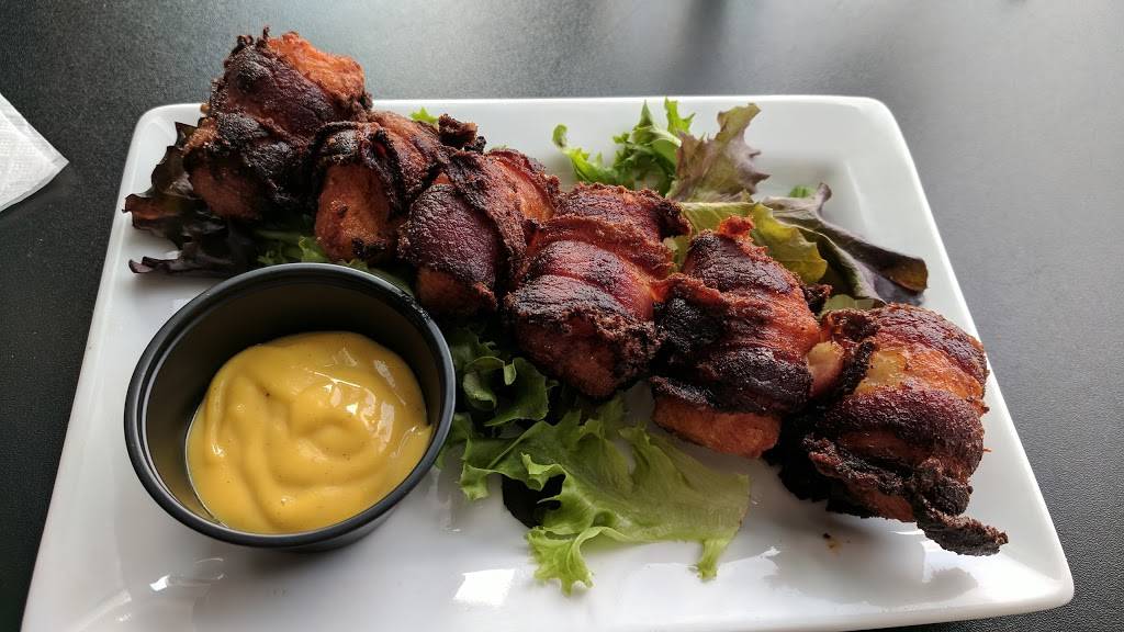 308 Lakeside | restaurant | 308 E Main St, East Brookfield, MA 01515, USA | 7744498333 OR +1 774-449-8333