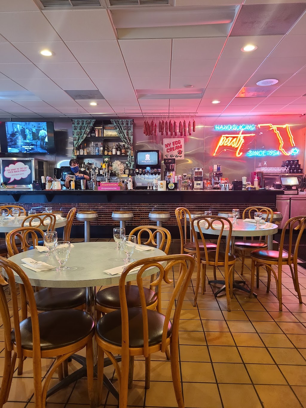 Kush by Stephens | restaurant | 1000 E 16th St, Hialeah, FL 33010, USA | 3058878863 OR +1 305-887-8863