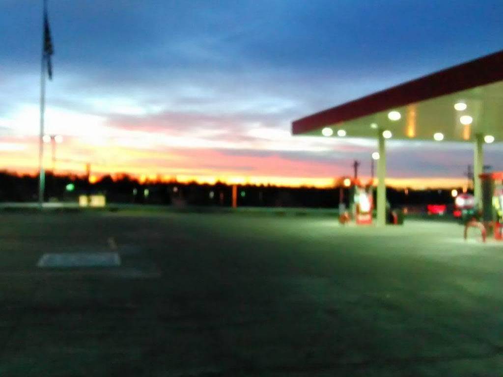 Kum & Go | meal takeaway | 2588 Airport Rd, Colorado Springs, CO 80910, USA | 7194344749 OR +1 719-434-4749