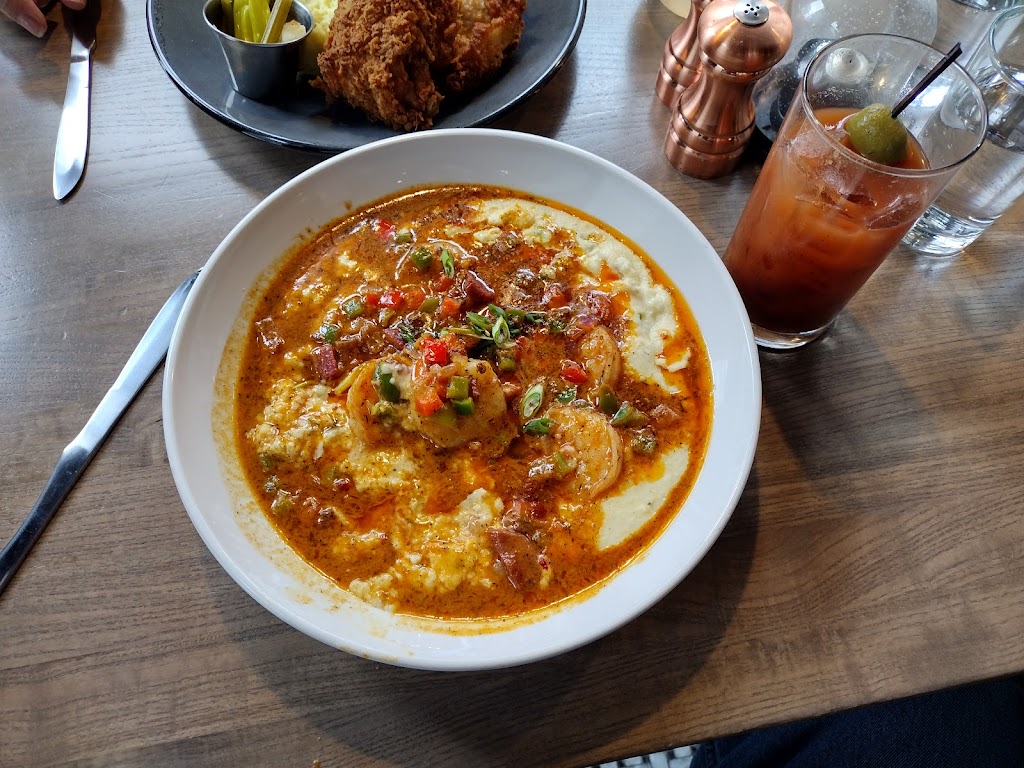 Third Street Social South Plaza | restaurant | 5031 Main St, Kansas City, MO 64112, USA | 8169979859 OR +1 816-997-9859