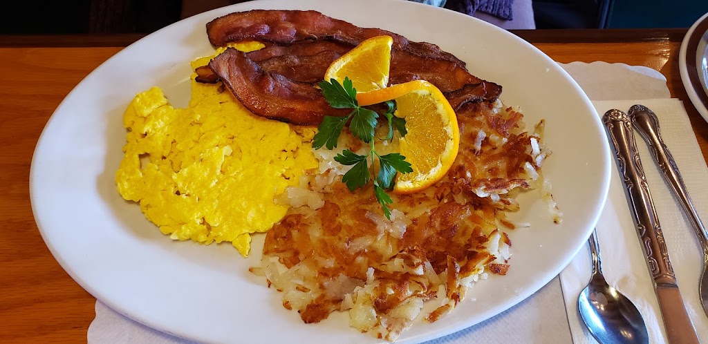 Lalos Méxican Restaurant | restaurant | 520 N Mt Shasta Blvd, Mt Shasta, CA 96067, USA | 5309265123 OR +1 530-926-5123