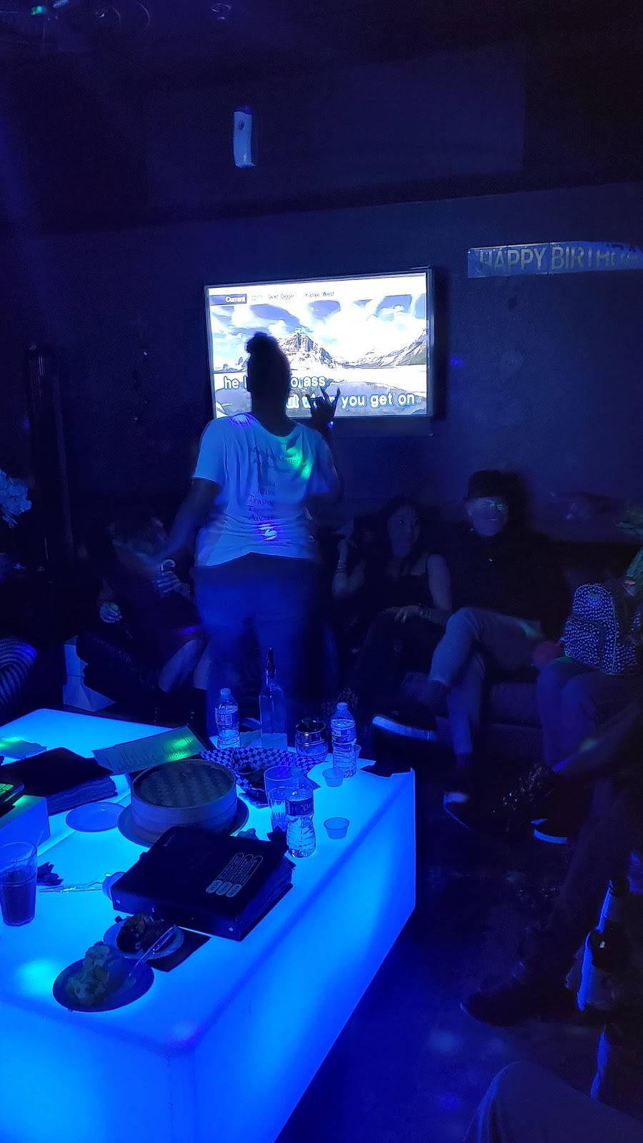 Encore Family Karaoke | night club | 11433 Goodnight Ln, Dallas, TX 75229, USA | 4695220365 OR +1 469-522-0365