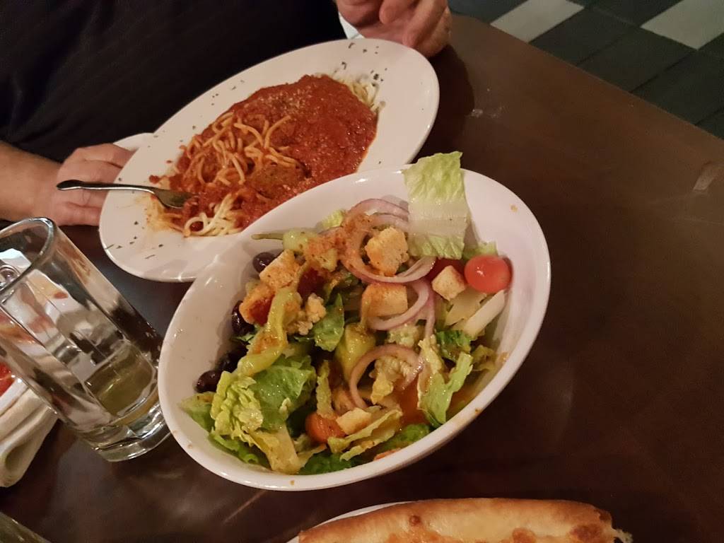 Capriccios Italian Restaurant | meal delivery | 9127 W Broad St, Henrico, VA 23294, USA | 8043460184 OR +1 804-346-0184
