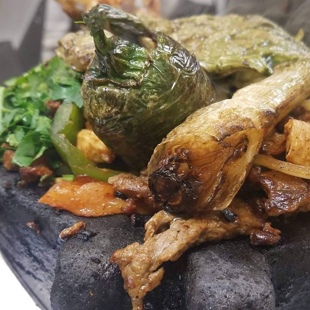 Casa Blanca | restaurant | 7830 U.S. 72 Alternate, Madison, AL 35758, USA | 2568640360 OR +1 256-864-0360