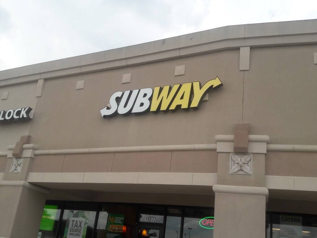 Subway Restaurants | restaurant | 19972 SW Freeway, I Unit 15, Sugar Land, TX 77479, USA | 2813440090 OR +1 281-344-0090