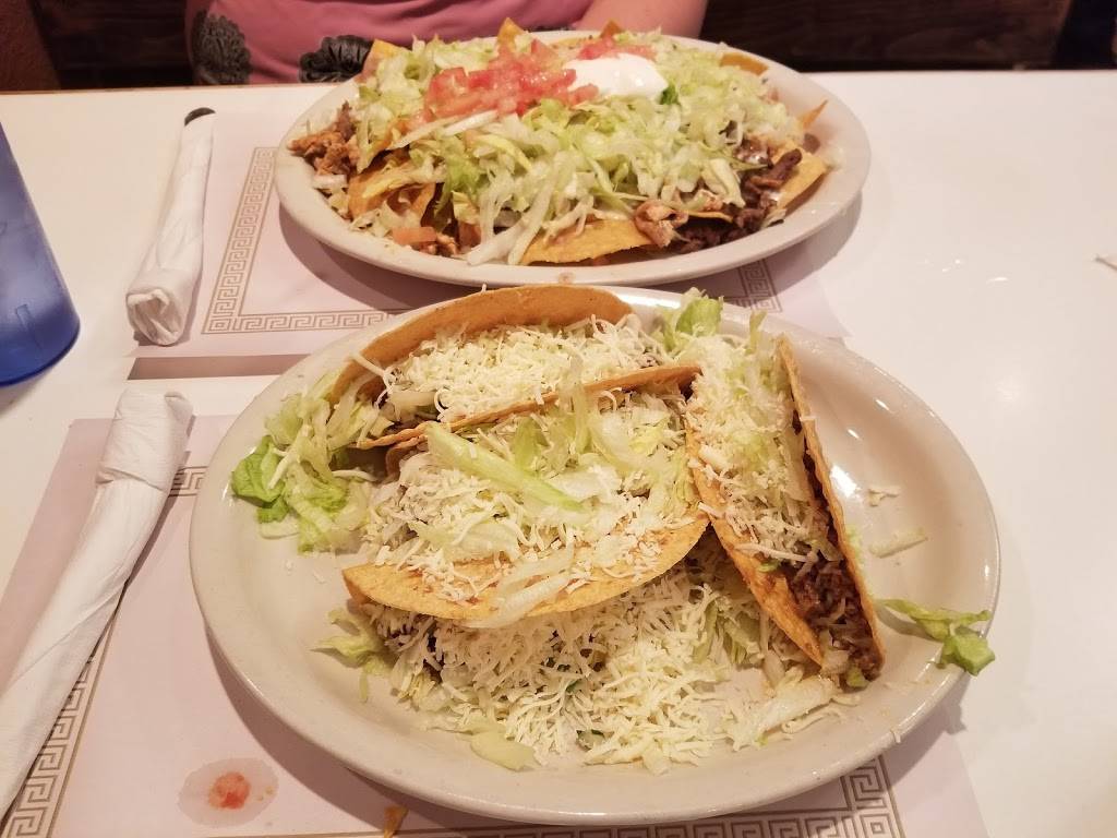 El Mezcal | restaurant | 5720 Windy Dr, Stevens Point, WI 54481, USA | 7153421521 OR +1 715-342-1521