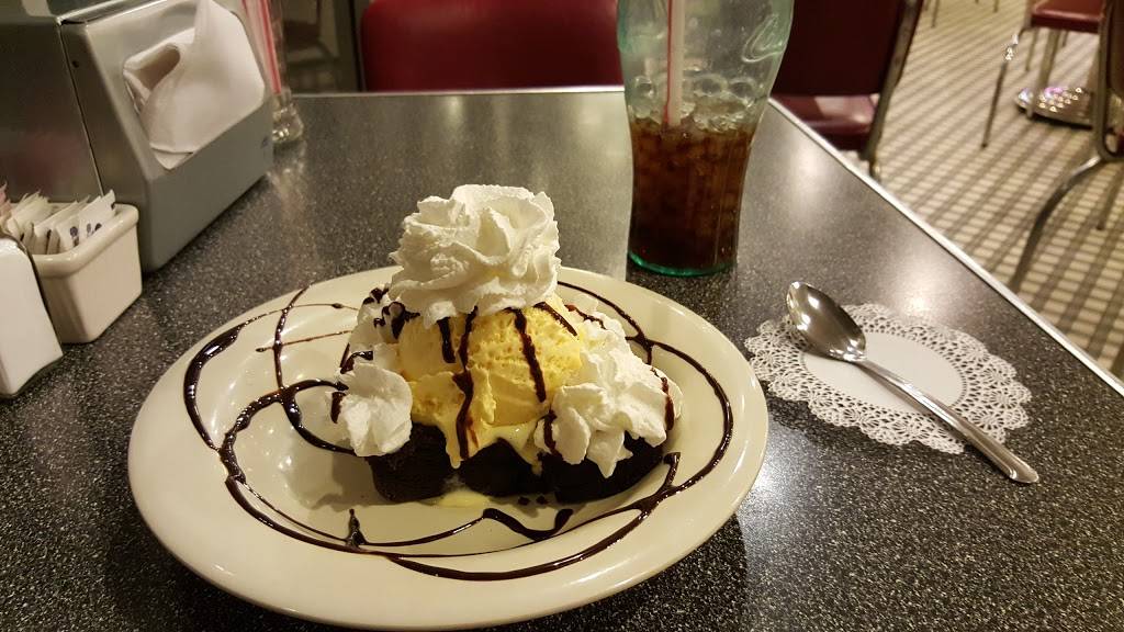 Johnny Rockets | restaurant | 3525 W Carson St Suite 75, Torrance, CA 90503, USA | 3102144051 OR +1 310-214-4051