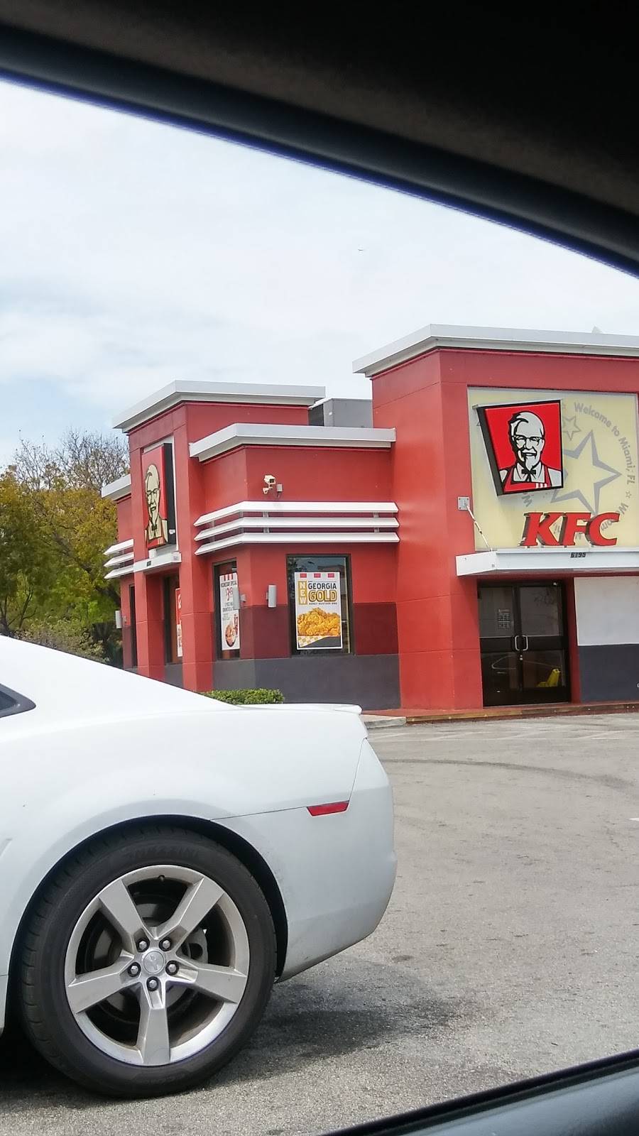KFC | restaurant | 6195 NW 27th Ave, Miami, FL 33142, USA | 3056338397 OR +1 305-633-8397