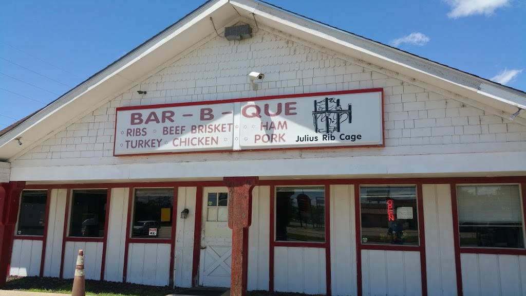 Julius Rib Cage | restaurant | 2958 S Seneca St, Wichita, KS 67217, USA | 3165242900 OR +1 316-524-2900