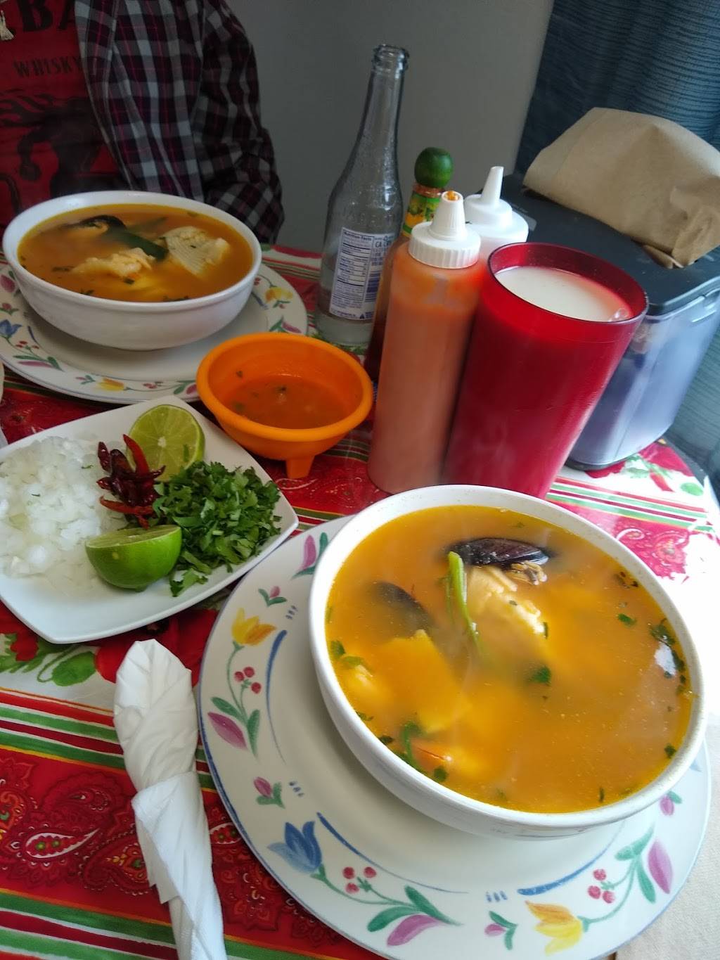 LAS TINAJITAS MEXICAN RESTAURANT | restaurant | 961 N Traub Ave, Indianapolis, IN 46222, USA | 3174262852 OR +1 317-426-2852