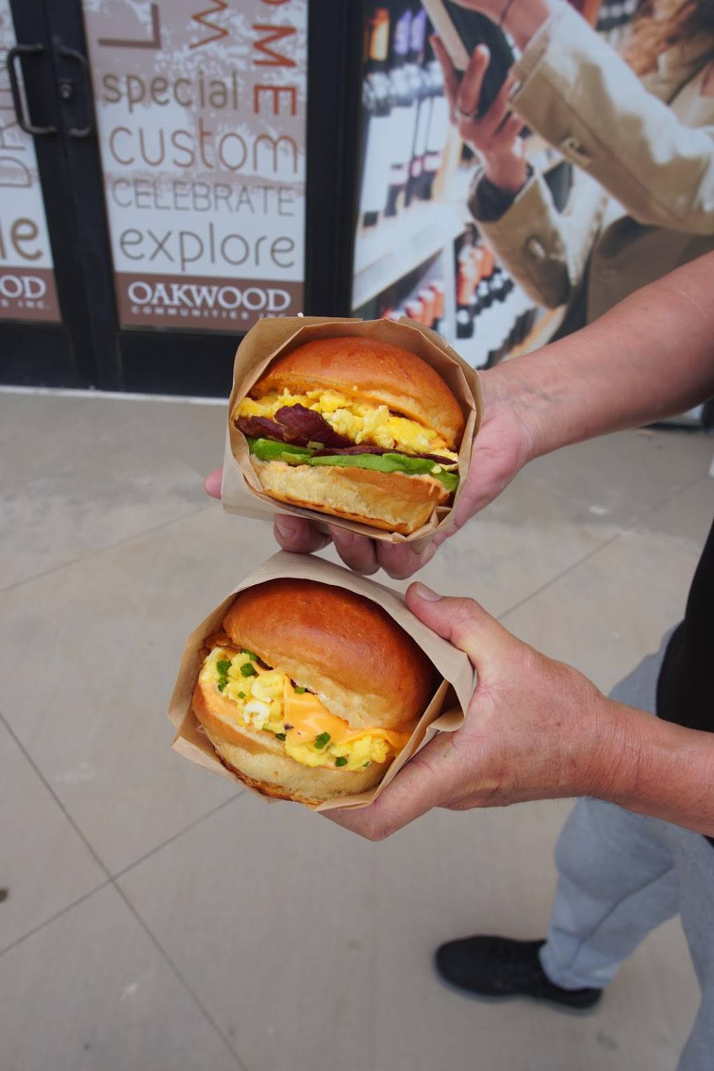 Don Waffly | restaurant | 550 Collection Blvd #170, Oxnard, CA 93036, USA | 8055195034 OR +1 805-519-5034