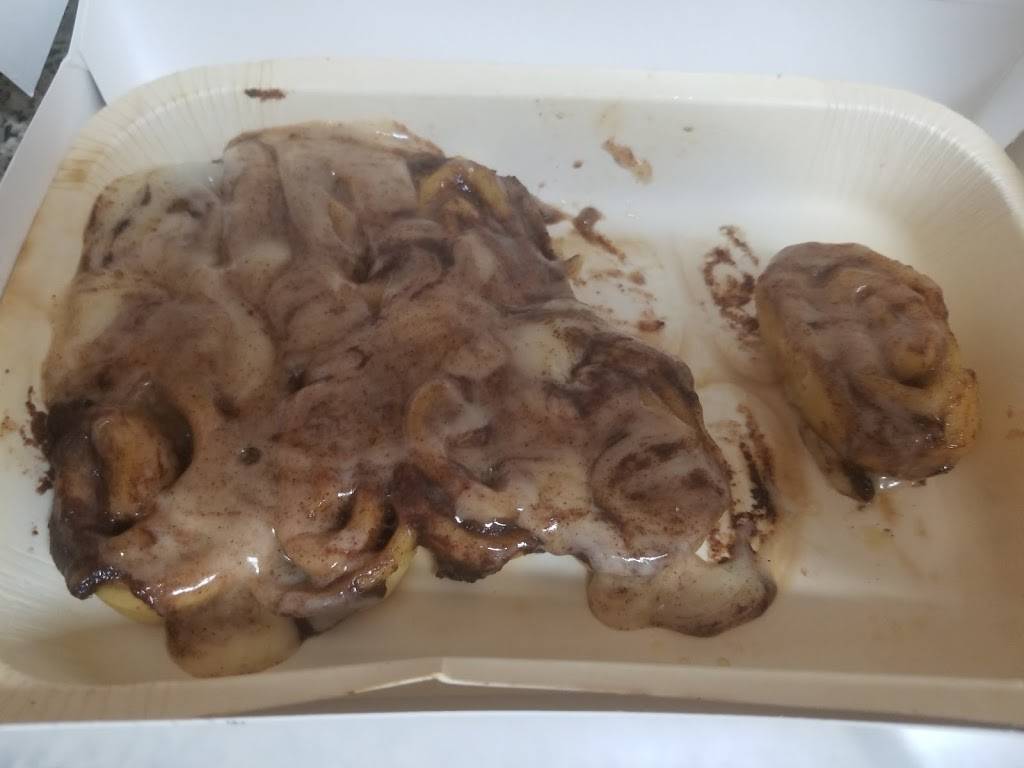 Pizza Hut | meal delivery | 1665 W 68th St Suite 104, Hialeah, FL 33014, USA | 3058261202 OR +1 305-826-1202