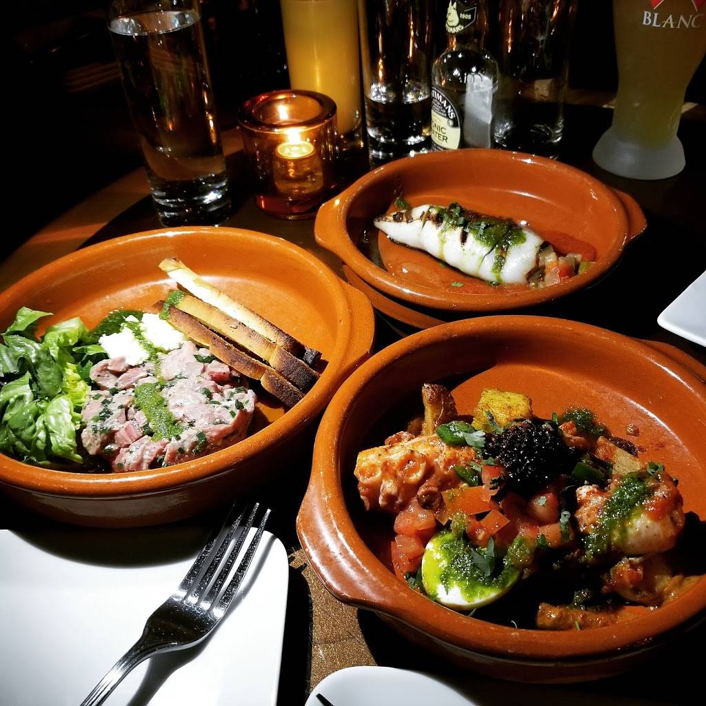 Le Bureau Bar Tapas | restaurant | 1642 Rue Notre-Dame Ouest, Montréal, QC H3J 1M1, Canada | 5149031642 OR +1 514-903-1642