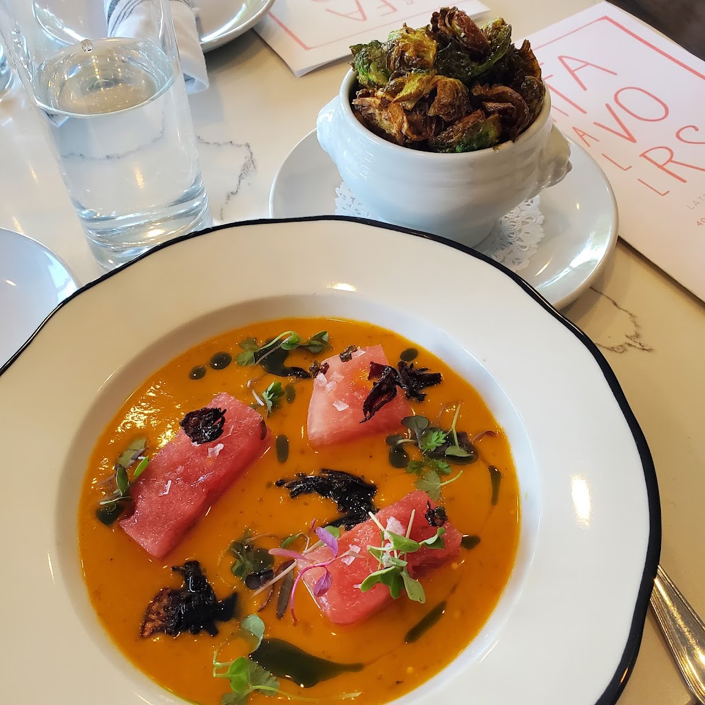 Small Favors | restaurant | 402 1/2 W 6th St, Bloomington, IN 47404, USA | 8128223658 OR +1 812-822-3658