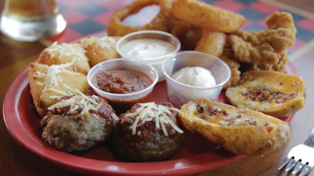 Ralphies Sports Eatery | restaurant | 3005 Navarre Ave, Oregon, OH 43616, USA | 4196932500 OR +1 419-693-2500