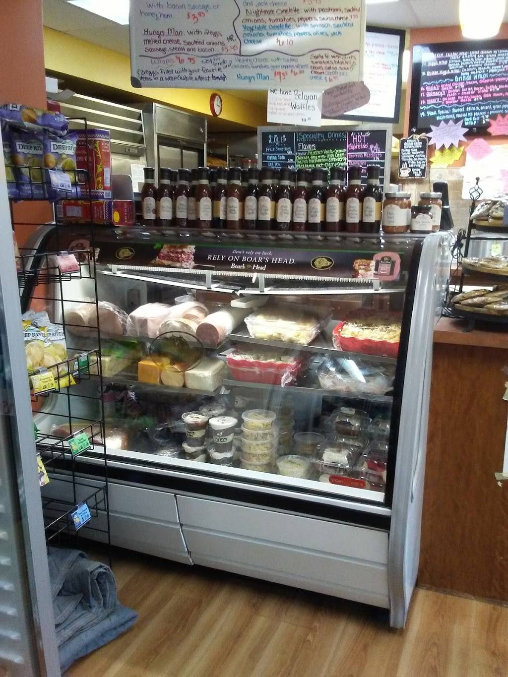 Gigantes Too | restaurant | 817 E Center St, Wallingford, CT 06492, USA | 2036269566 OR +1 203-626-9566