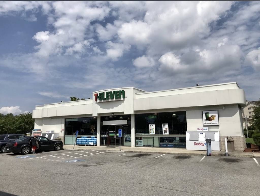 7-Eleven | bakery | 4475 S Laburnum Ave, Richmond, VA 23231, USA | 8046520711 OR +1 804-652-0711