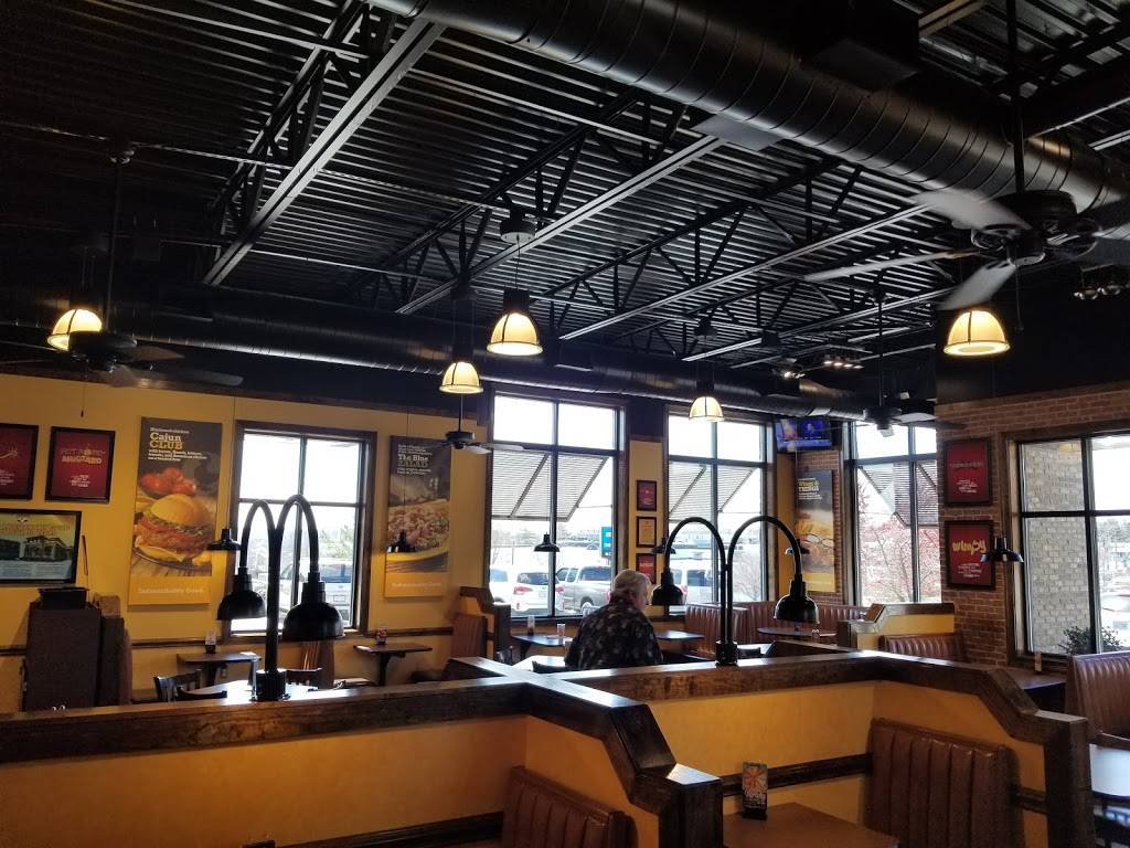 Zaxbys Chicken Fingers & Buffalo Wings | restaurant | 430 Summit Square Blvd, Winston-Salem, NC 27105, USA | 3363771028 OR +1 336-377-1028